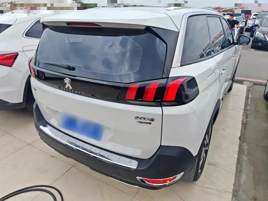 Peugeot 5008 2017 380THP 7-seater Unlimited Edition — миниатюра 7