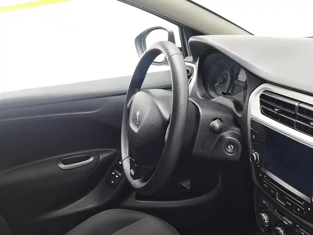 Peugeot 301 2016 1.6L Manual Comfort Edition — миниатюра 22
