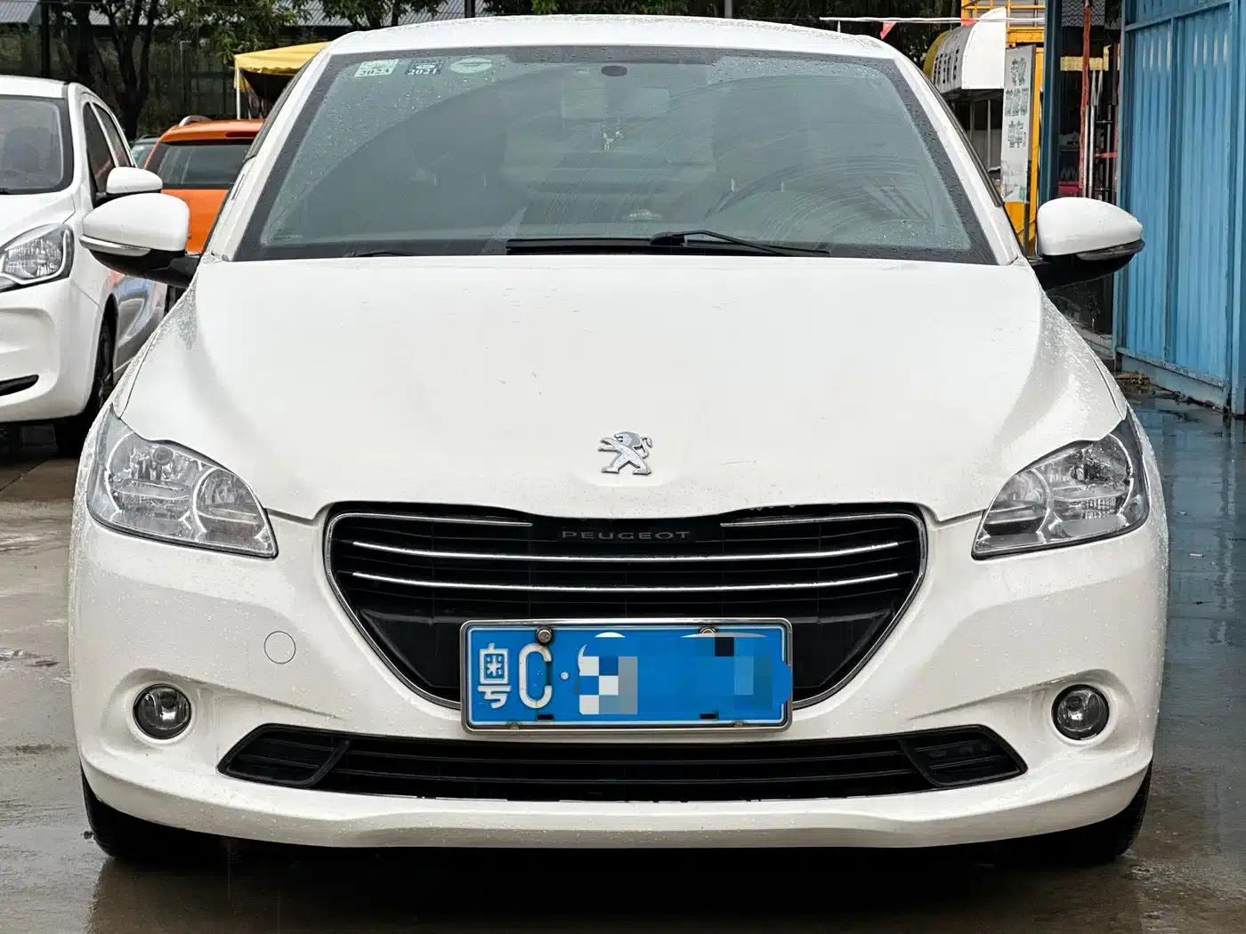 Peugeot 301 2014 1.6L Automatic Comfort Edition — миниатюра 2