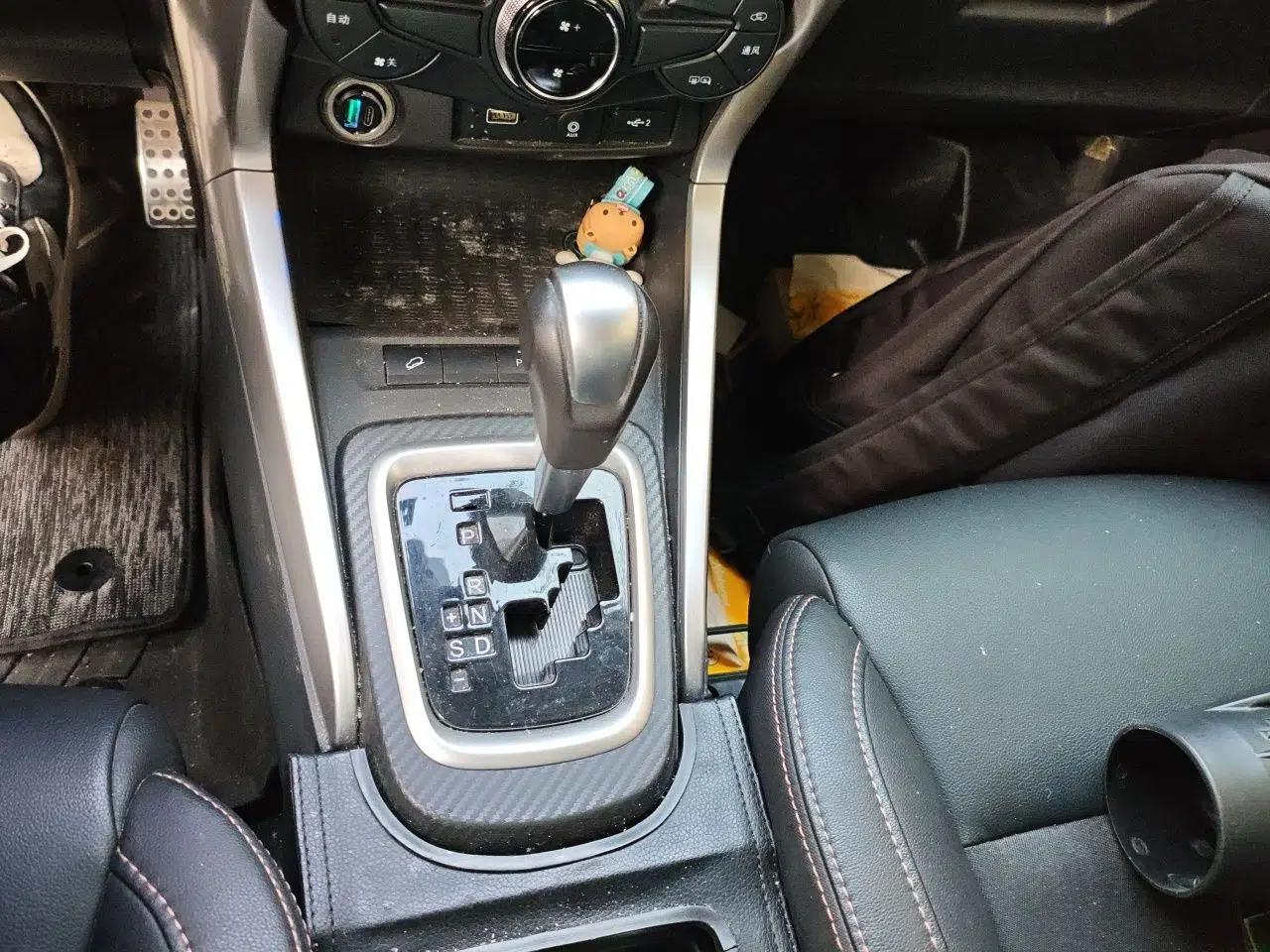 BYD Yuan 2017 1.5L Automatic Cool & Connected Model — миниатюра 15