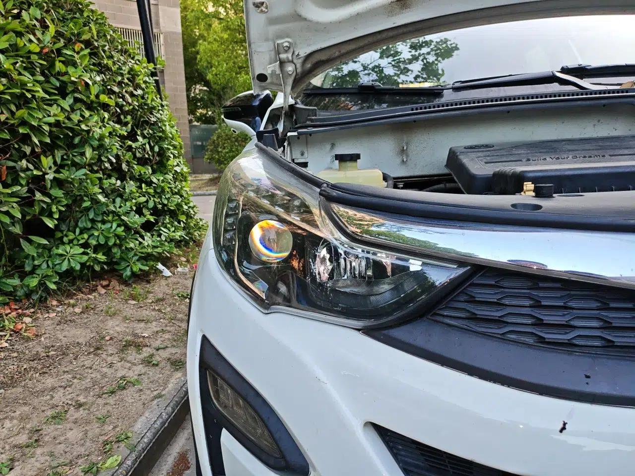 BYD Yuan 2017 1.5L Automatic Cool & Connected Model — миниатюра 7