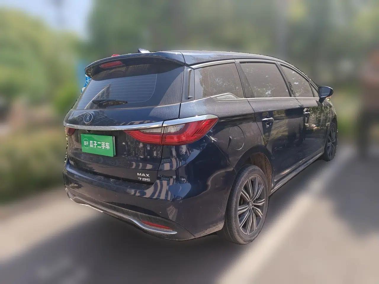 BYD Song MAX New Energy 2019 DM 1.5T Smart Connect Advanced 6-Seater China VI Standard — миниатюра 6