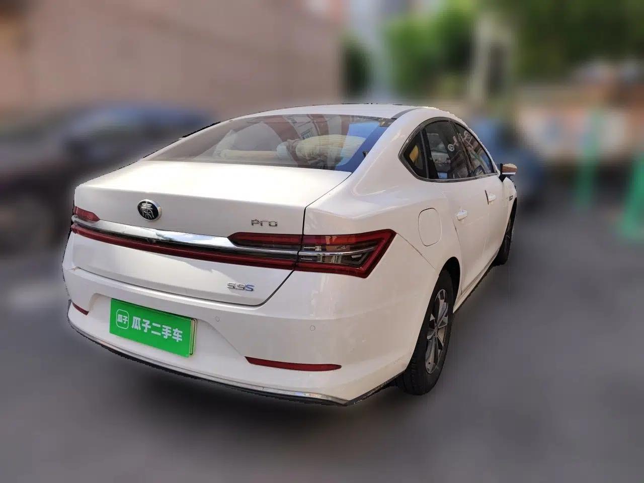 BYD Qin Pro New Energy 2019 DM Super Edition 1.5TI Automatic Smart Connect X-Trail Model China VI Standard — миниатюра 4