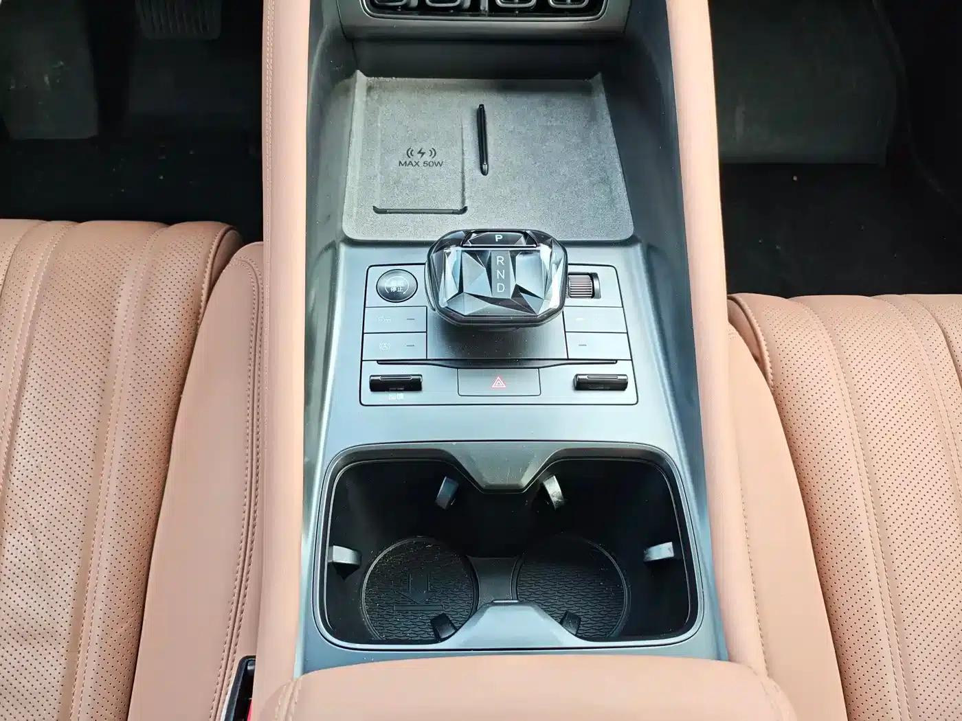 Song L EV 2025 Smart Driving Edition 662km/h LiDAR Excellent Model — миниатюра 19
