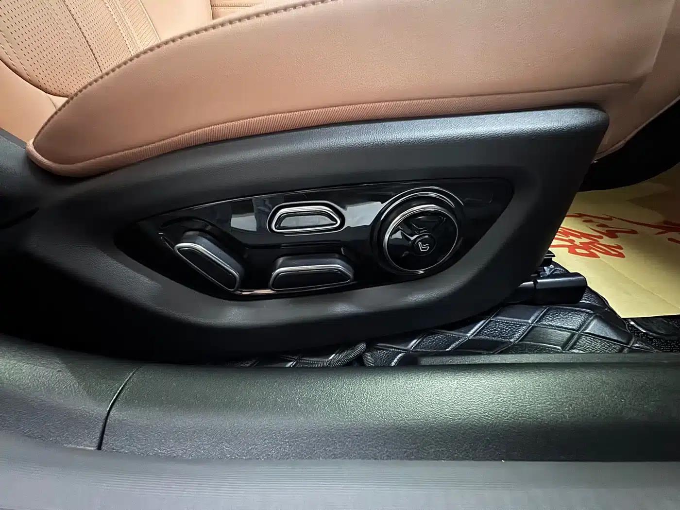 Song L EV 2025 Smart Driving Edition 550km Excellent Model — миниатюра 29