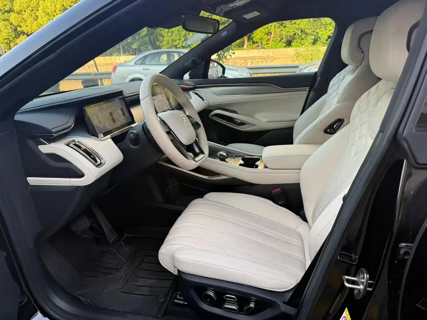 Song L EV 2025 Model 662km Excellent Intelligent Driving Edition — миниатюра 8