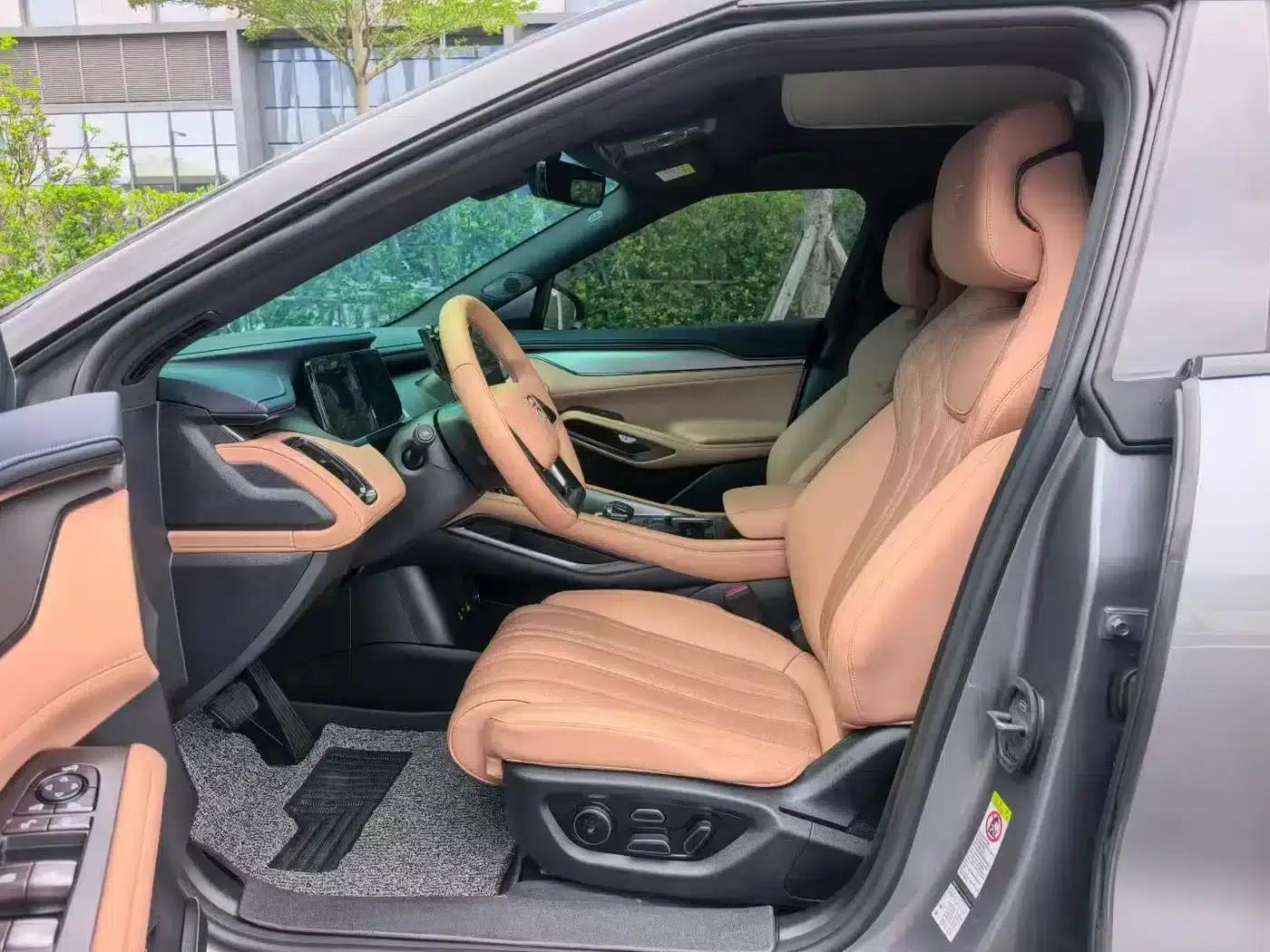 Song L EV 2024 Model 662km Excellent Edition — миниатюра 4