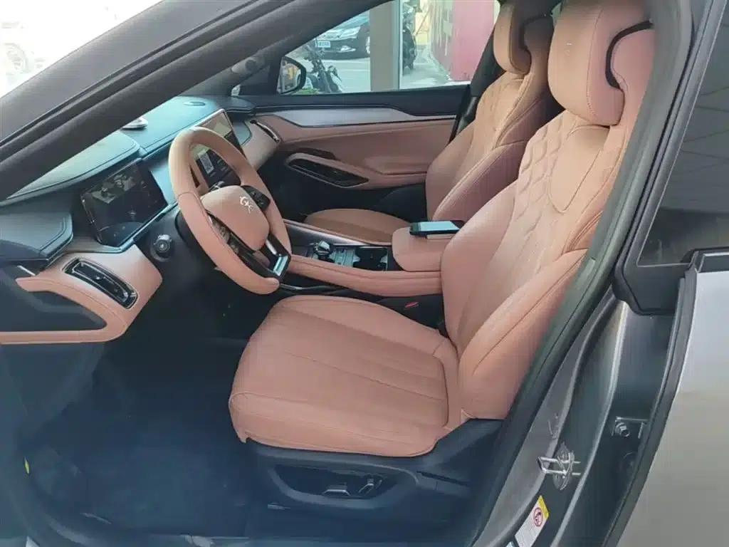 Song L EV 2024 550km Super Edition — миниатюра 15