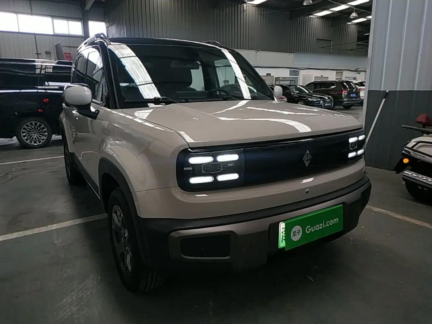 Baojun Spark EUV 2026 301km Flagship Edition — миниатюра 3