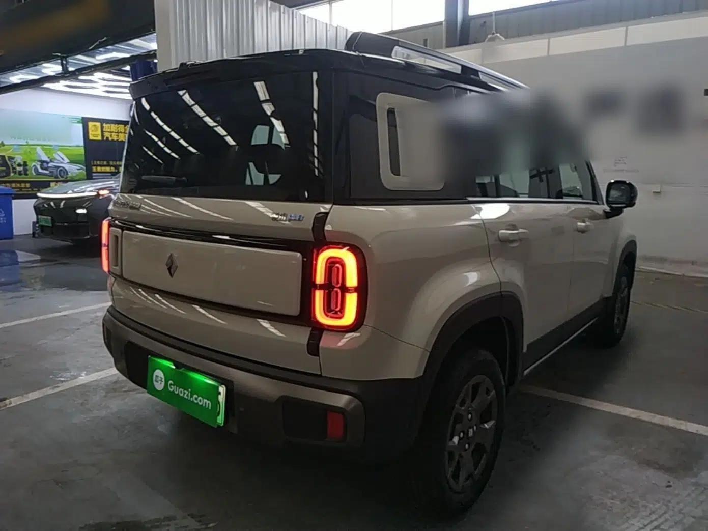 Baojun Spark EUV 2026 301km Flagship Edition — миниатюра 6