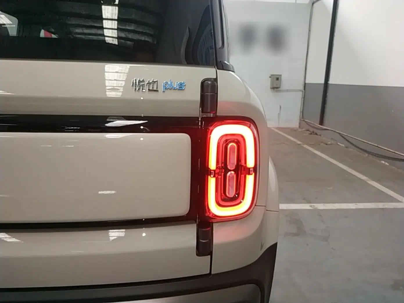 Baojun Spark EUV 2026 301km Flagship Edition — миниатюра 7