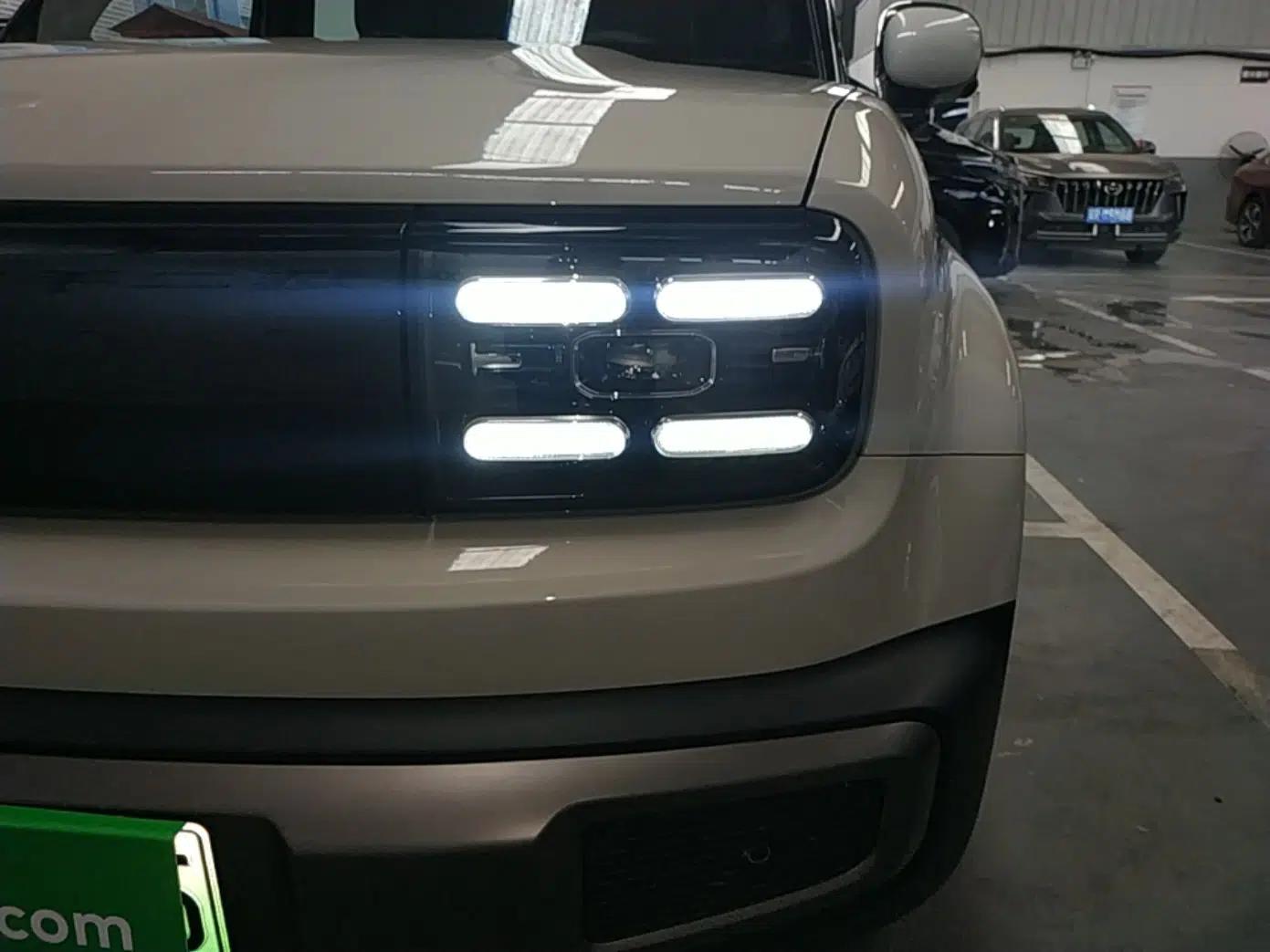 Baojun Spark EUV 2026 301km Flagship Edition — миниатюра 9