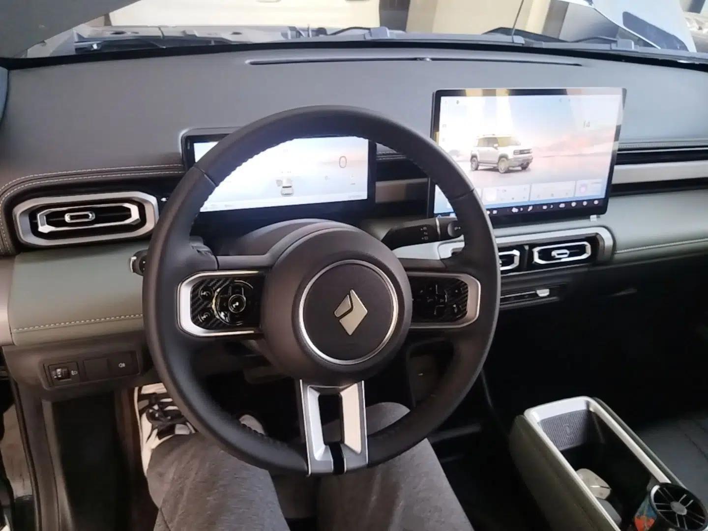 Baojun Spark EUV 2026 301km Flagship Edition — миниатюра 13