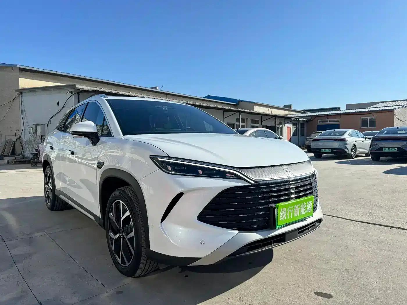 Song L DM-i 2025 Smart Driving Edition 160km/h Superior Model — миниатюра 3