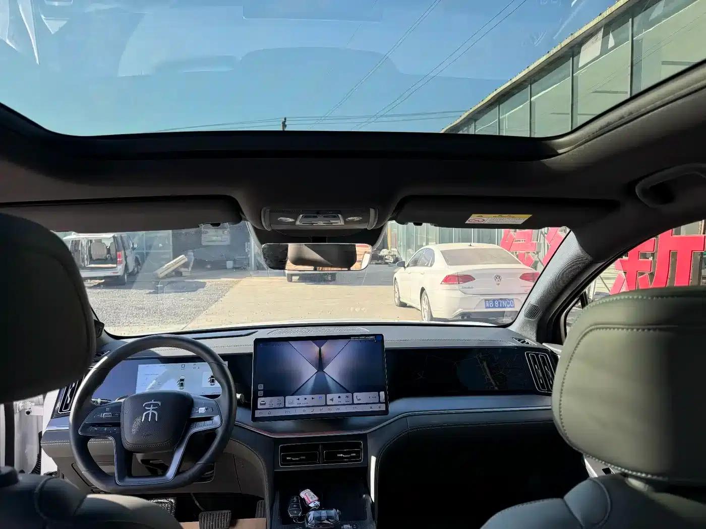 Song L DM-i 2025 Smart Driving Edition 160km/h Superior Model — миниатюра 8