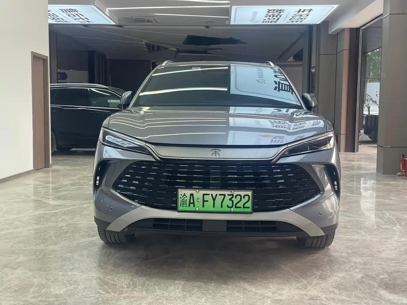 Song L DM-i 2025 Smart Driving Edition 112km Leading Model — миниатюра 2