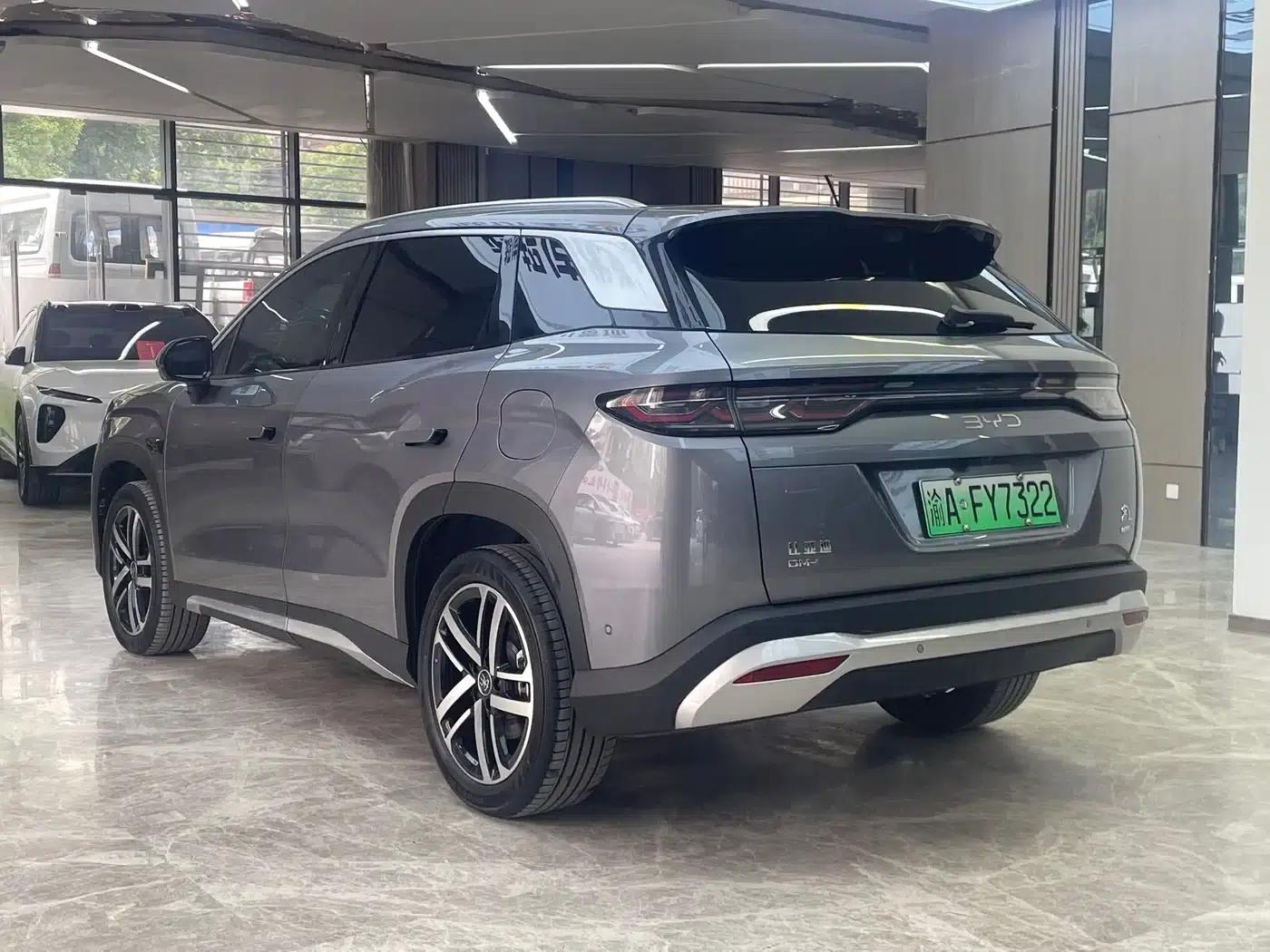 Song L DM-i 2025 Smart Driving Edition 112km Leading Model — миниатюра 5
