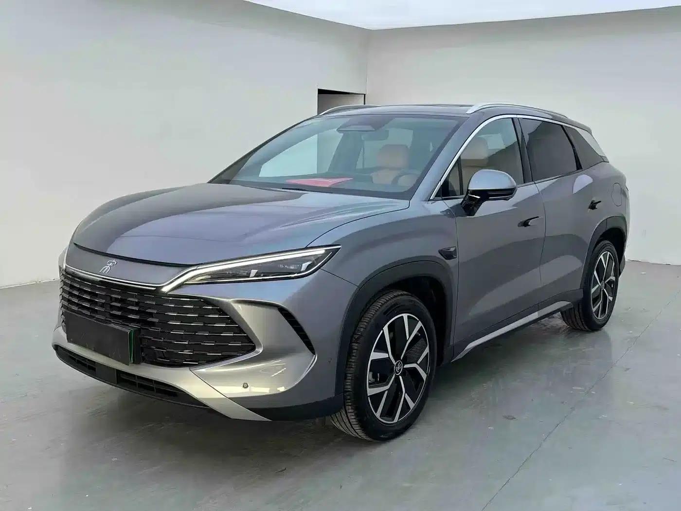 Song L DM-i 2025 Smart Driving Edition 112km/h Superior Model — миниатюра 1