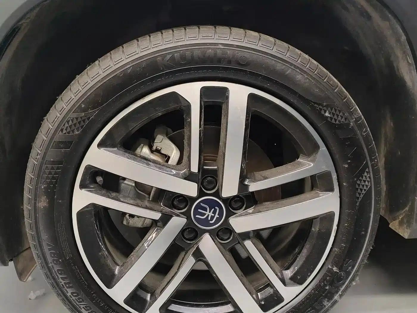 Song L DM-i 2025 Smart Driving Edition 112km/h Superior Model — миниатюра 11