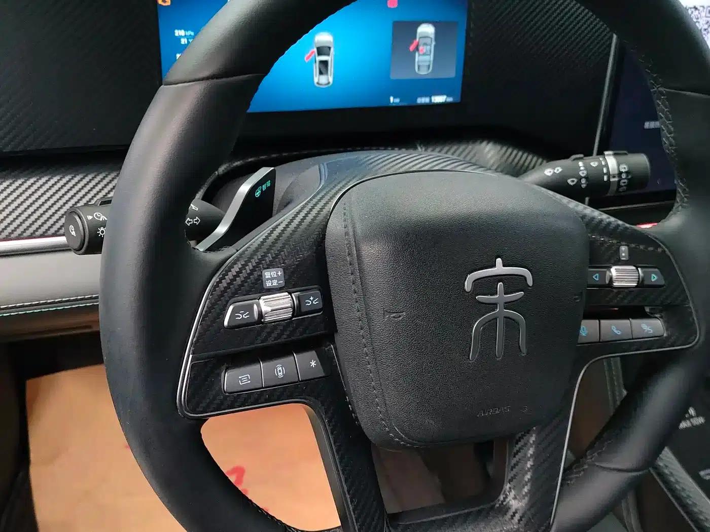 Song L DM-i 2025 Smart Driving Edition 112km/h Superior Model — миниатюра 15