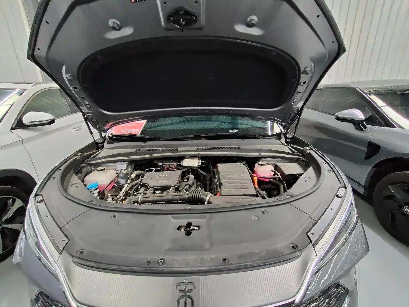 Song L DM-i 2025 Smart Driving Edition 112km/h Superior Model — миниатюра 22