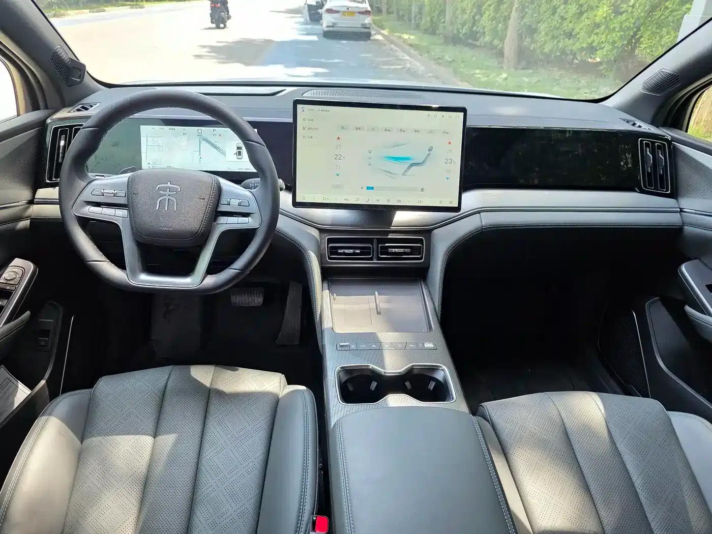 Song L DM-i 2026 Model 200KM Super Edition — миниатюра 6