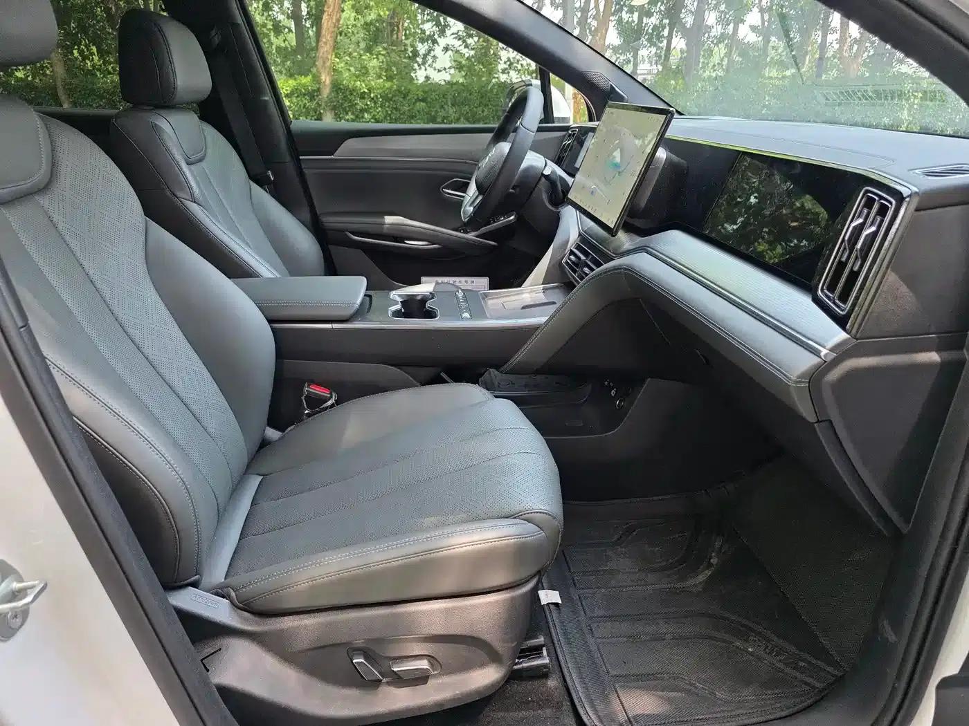 Song L DM-i 2026 Model 200KM Super Edition — миниатюра 7