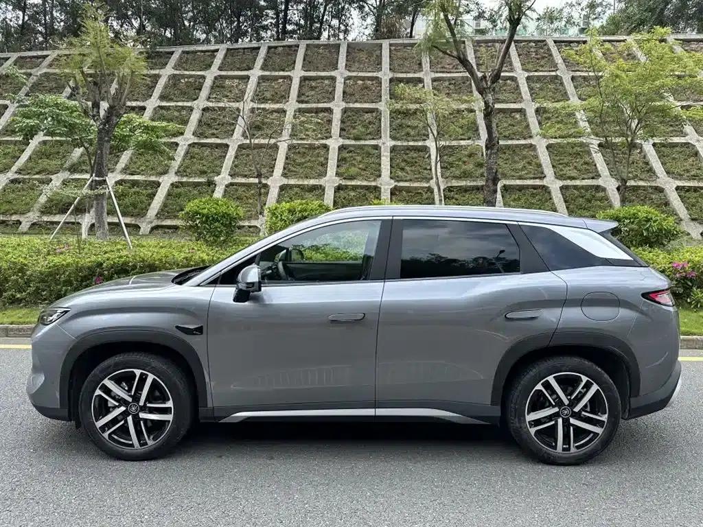 Song L DM-i 2025 Smart Driving Edition 112km Leading Model — миниатюра 15