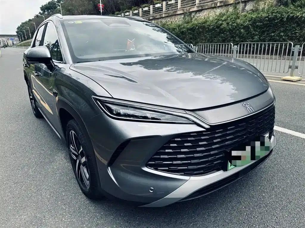 Song L DM-i 2025 Smart Driving Edition 112km Leading Model — миниатюра 4