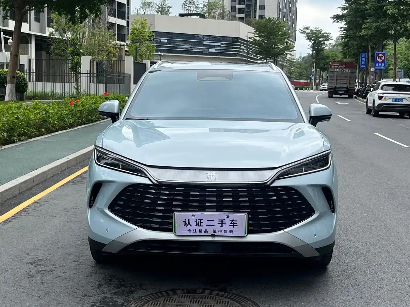 Song L DM-i 2026 Model 130KM Super Edition — миниатюра 2