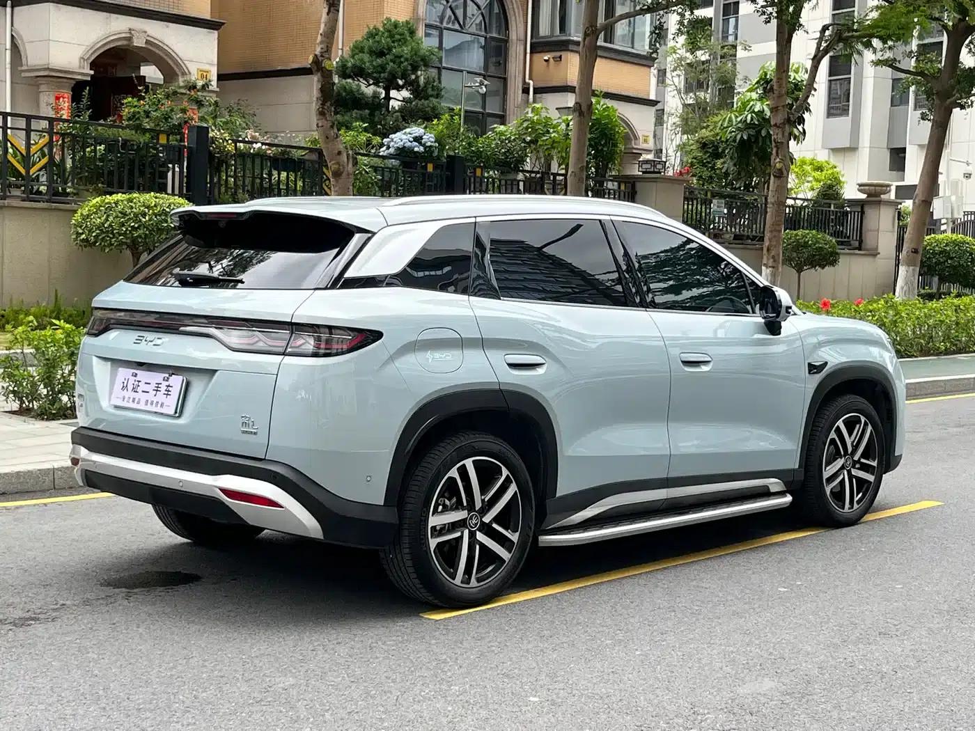 Song L DM-i 2026 Model 130KM Super Edition — миниатюра 4