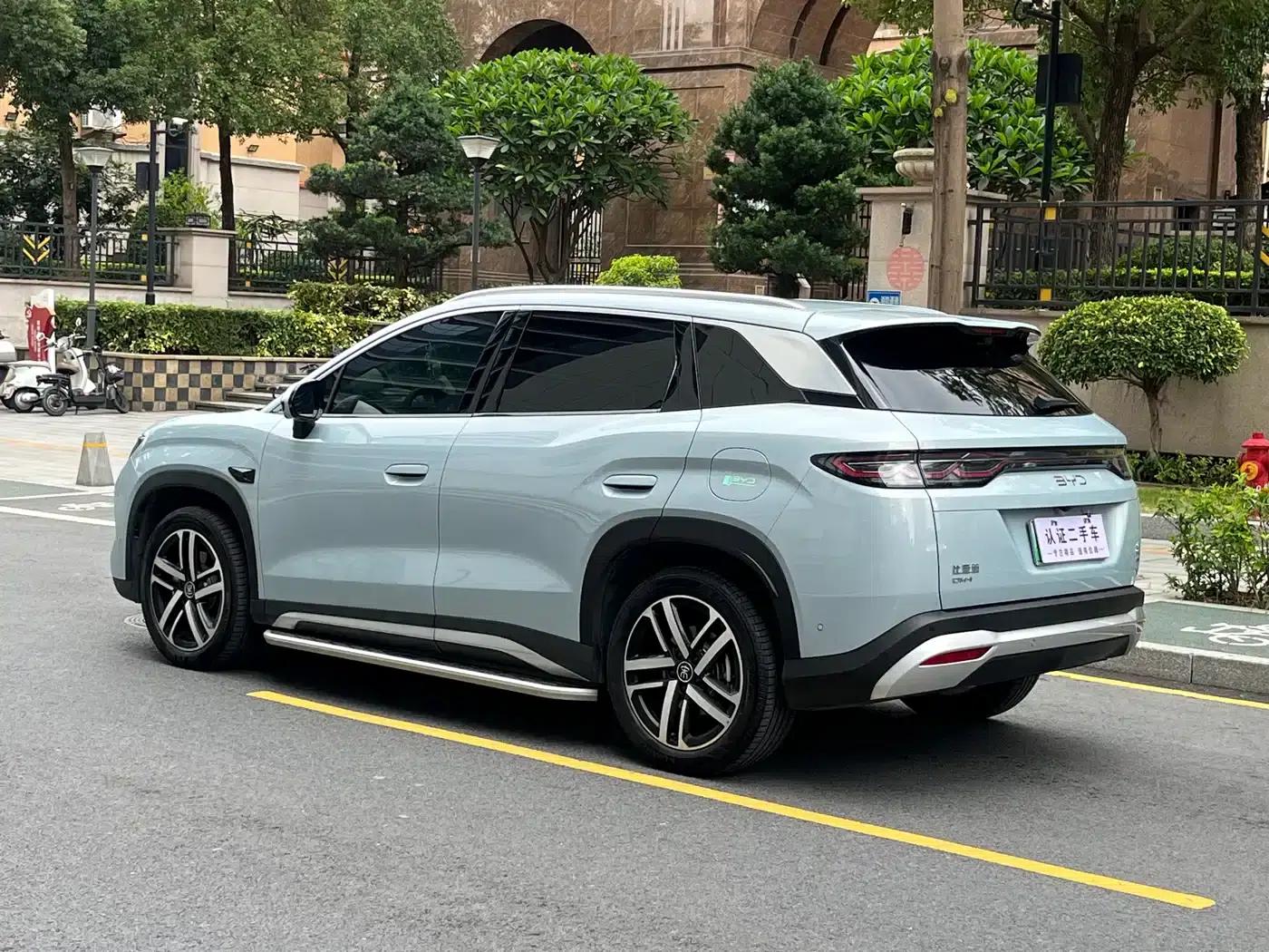 Song L DM-i 2026 Model 130KM Super Edition — миниатюра 6