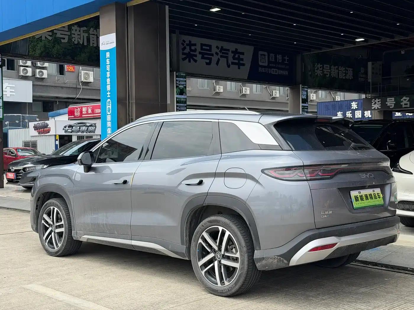 Song L DM-i 2024 Model 112km/h Superior Edition — миниатюра 12