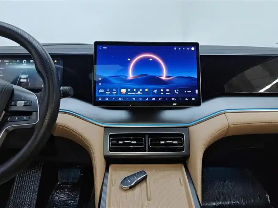 Song L DM-i 2024 Model 112km/h Superior Edition — миниатюра 13