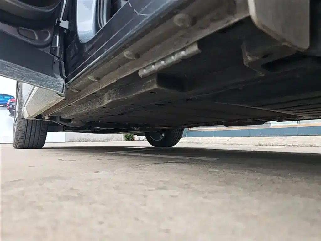 Song L DM-i 2024 Model 112km Leading Edition — миниатюра 22