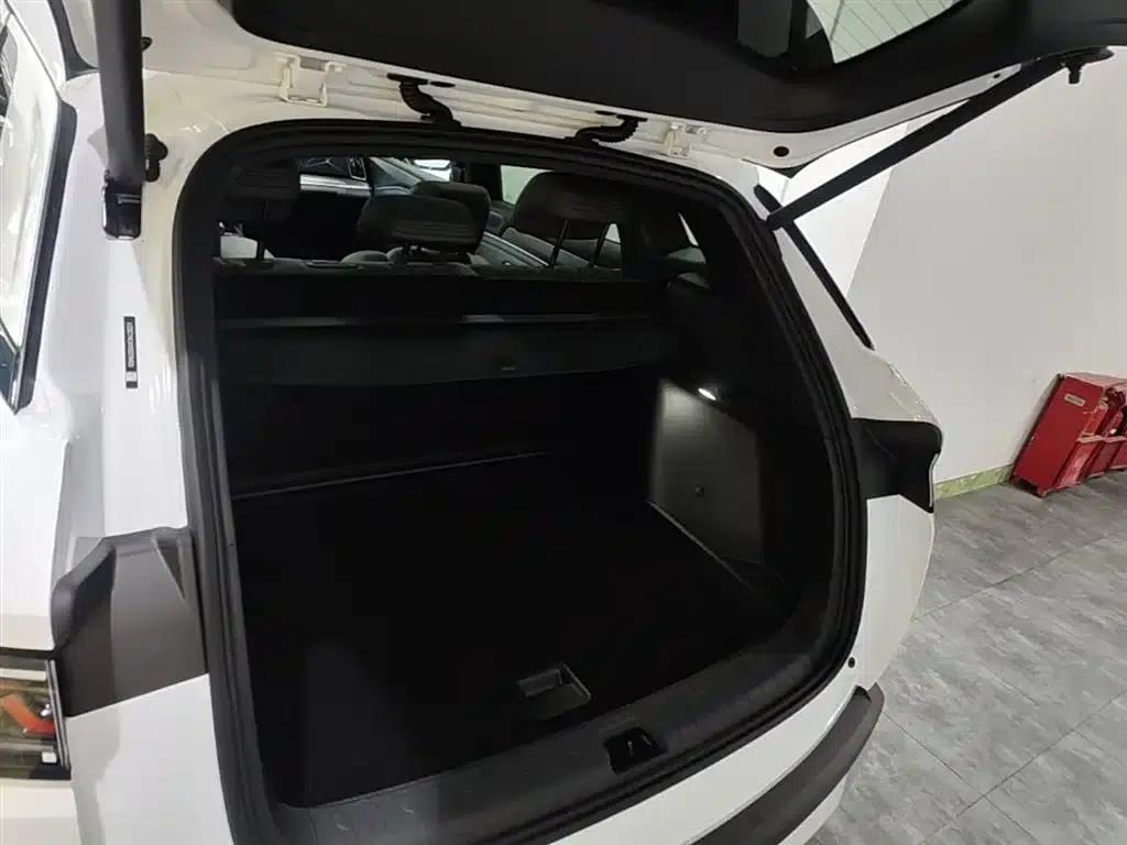 Song L DM-i 2025 Smart Driving Edition 160km/h Superior Model — миниатюра 19