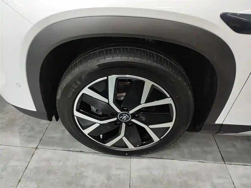 Song L DM-i 2025 Smart Driving Edition 160km/h Superior Model — миниатюра 23