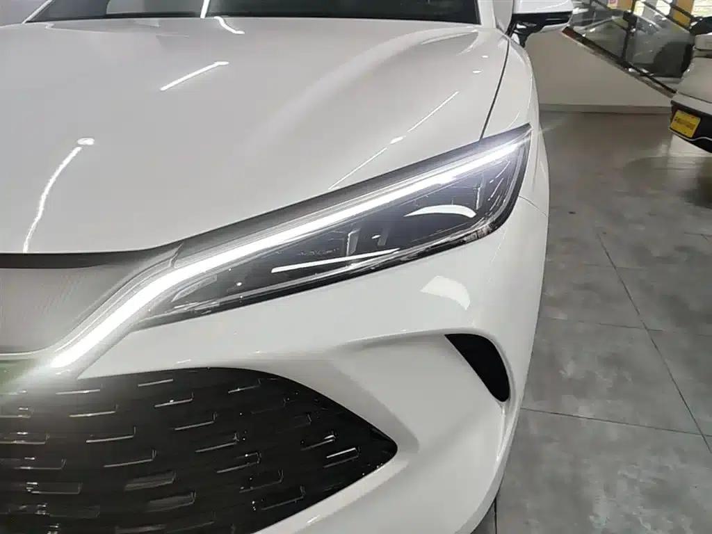 Song L DM-i 2025 Smart Driving Edition 160km/h Superior Model — миниатюра 24