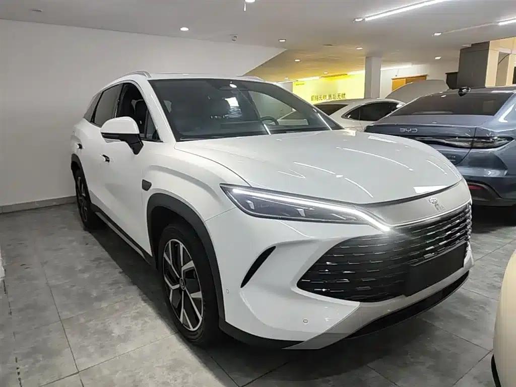 Song L DM-i 2025 Smart Driving Edition 160km/h Superior Model — миниатюра 4