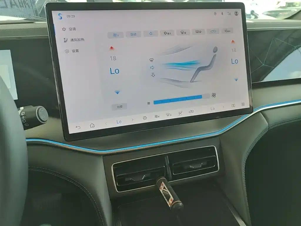 Song L DM-i 2025 Smart Driving Edition 160km/h Superior Model — миниатюра 13