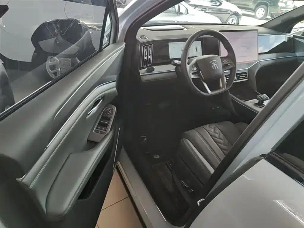 Song L DM-i 2025 Smart Driving Edition 160km/h Superior Model — миниатюра 16