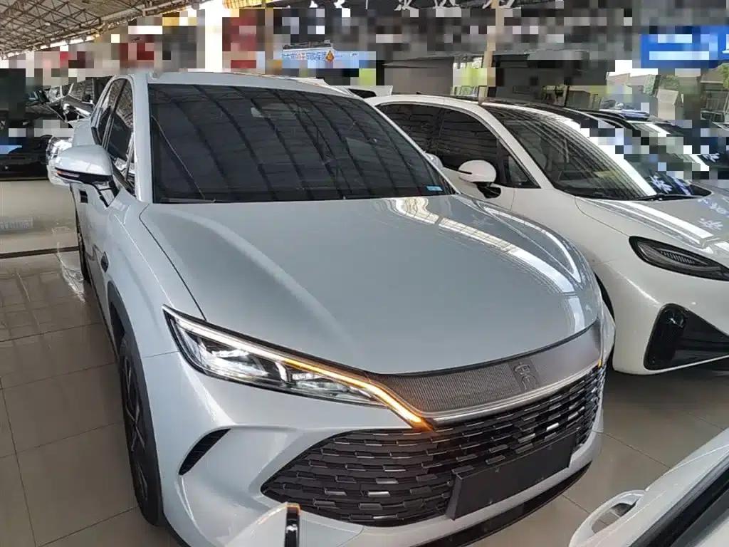 Song L DM-i 2025 Smart Driving Edition 160km/h Superior Model — миниатюра 3