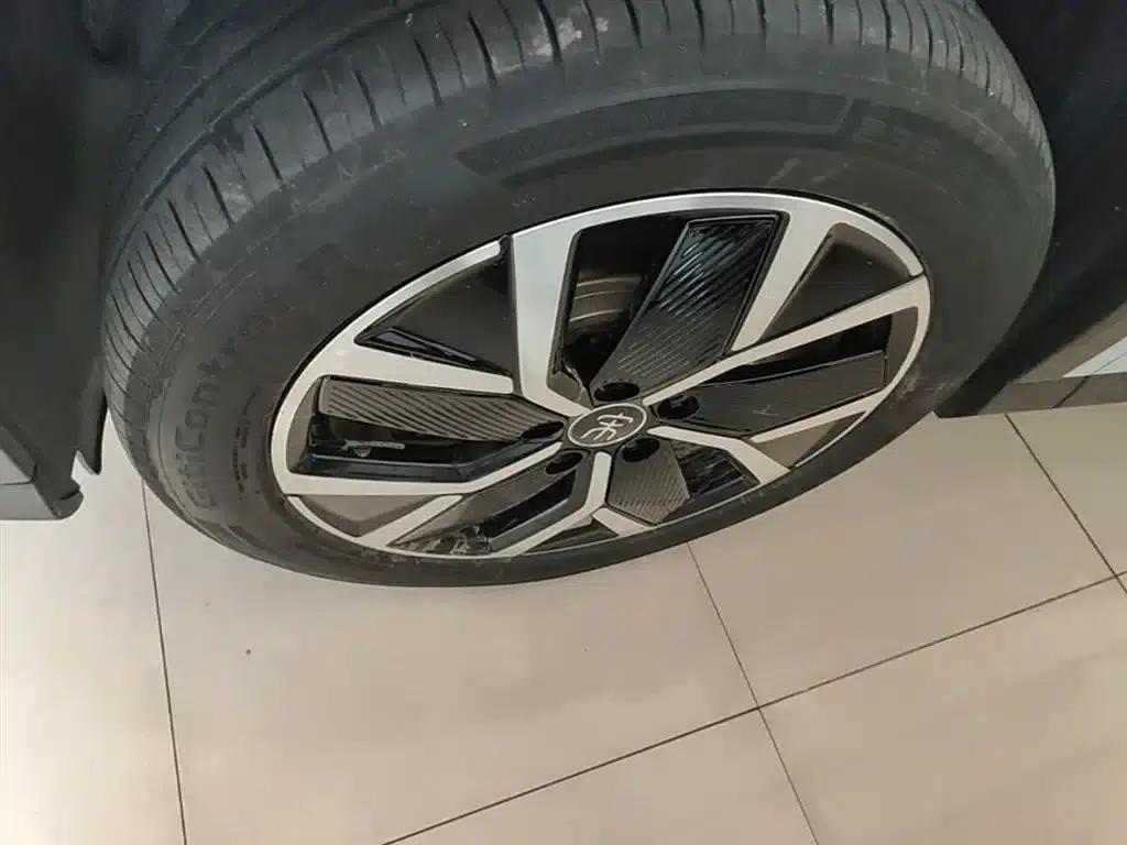 Song L DM-i 2025 Smart Driving Edition 160km/h Superior Model — миниатюра 23