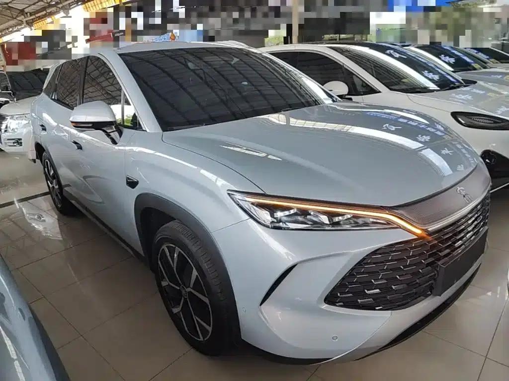 Song L DM-i 2025 Smart Driving Edition 160km/h Superior Model — миниатюра 4