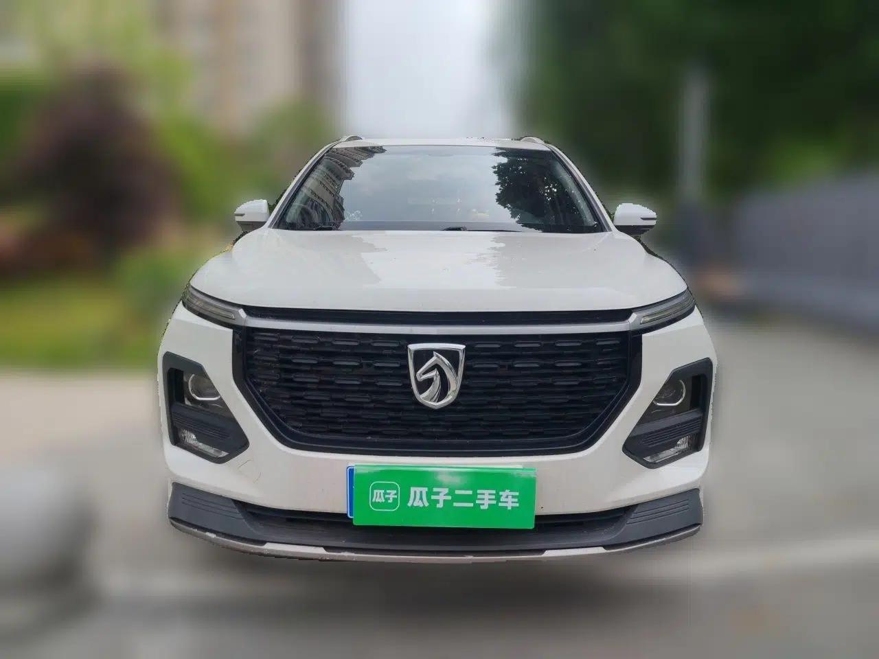Baojun 530 2020 1.5T Manual Comfort Version 6 Seats — миниатюра 2