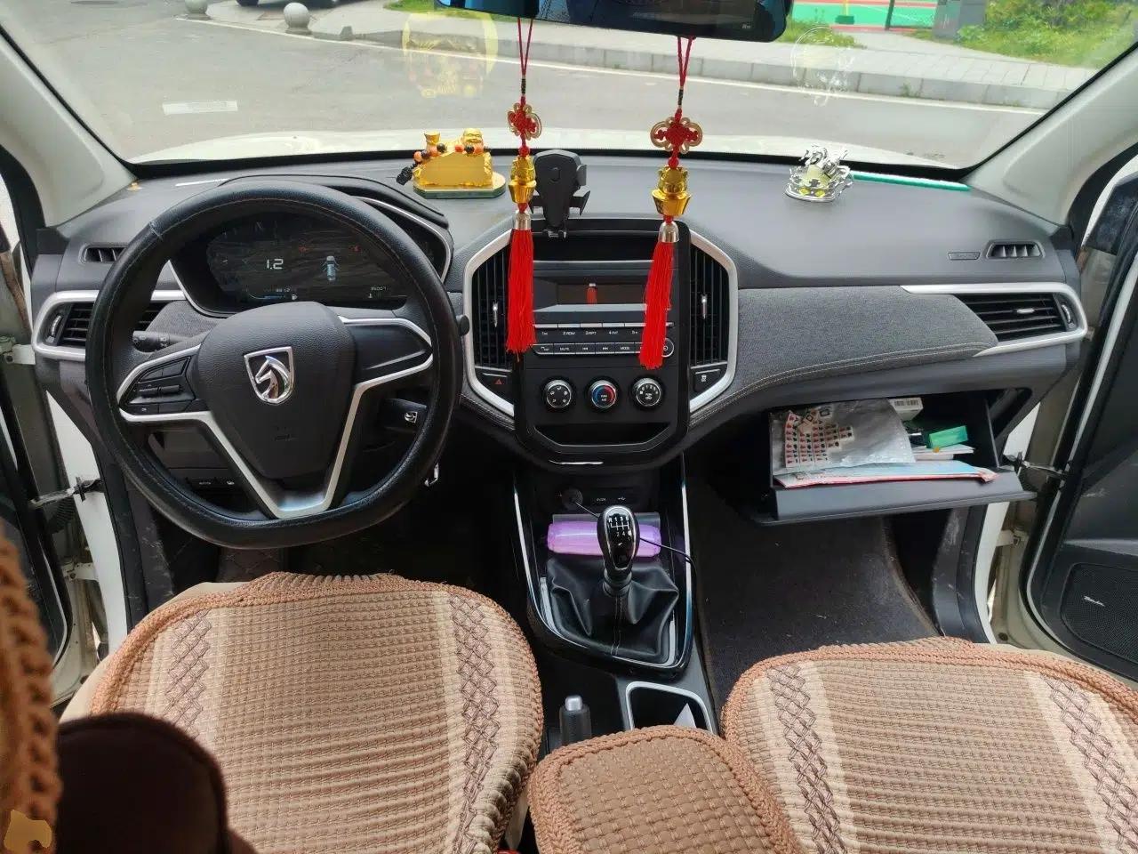 Baojun 530 2020 1.5T Manual Comfort Version 6 Seats — миниатюра 10