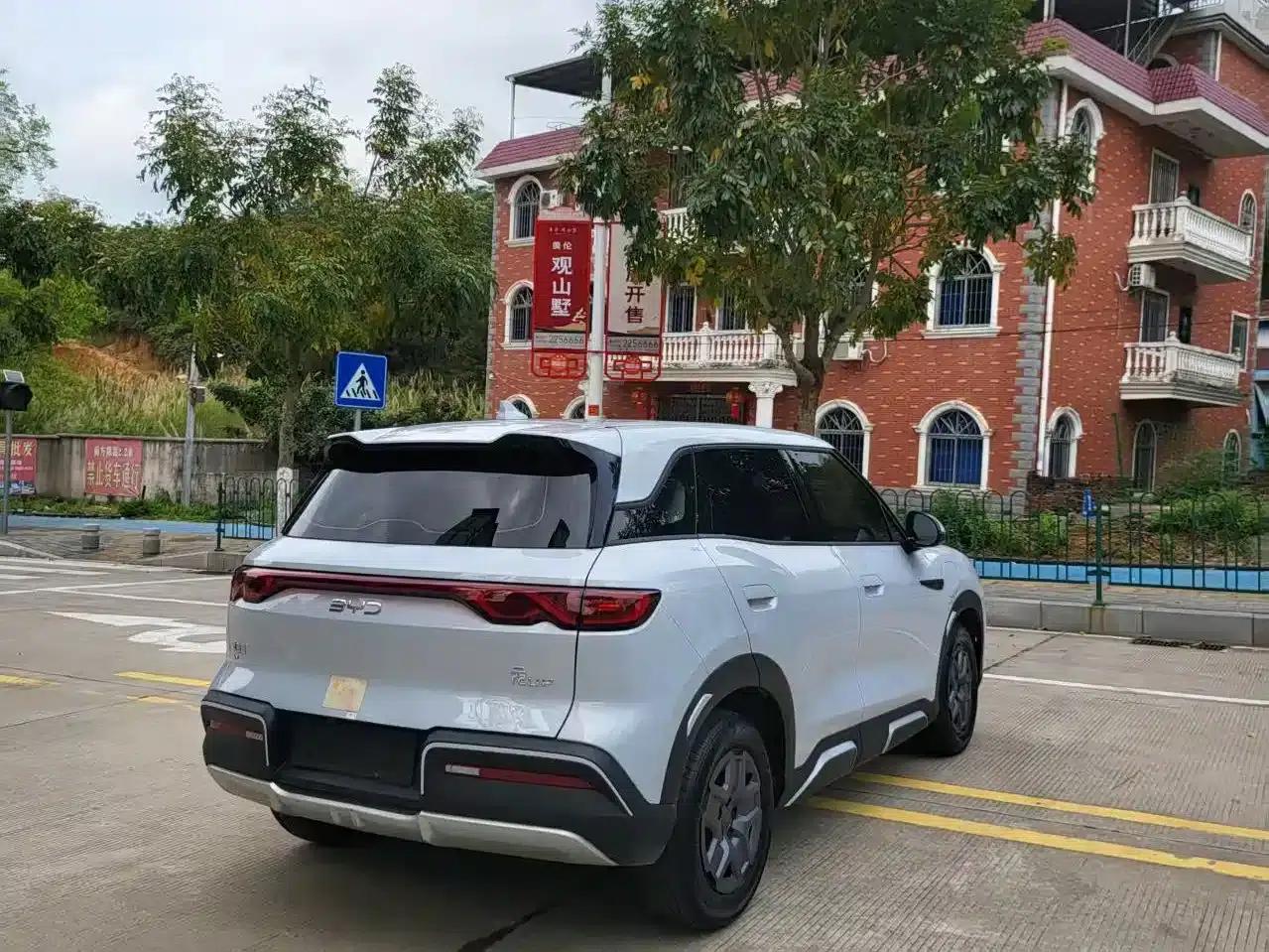 Yuan UP 2024 Model 401KM Vitality Edition — миниатюра 11