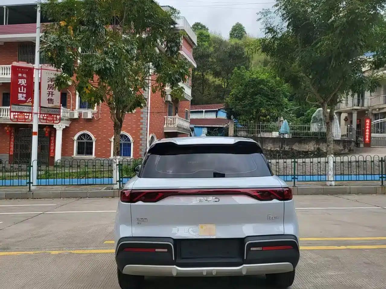 Yuan UP 2024 Model 401KM Vitality Edition — миниатюра 9