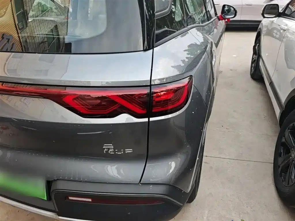 Yuan UP 2025 301KM Navigator — миниатюра 8
