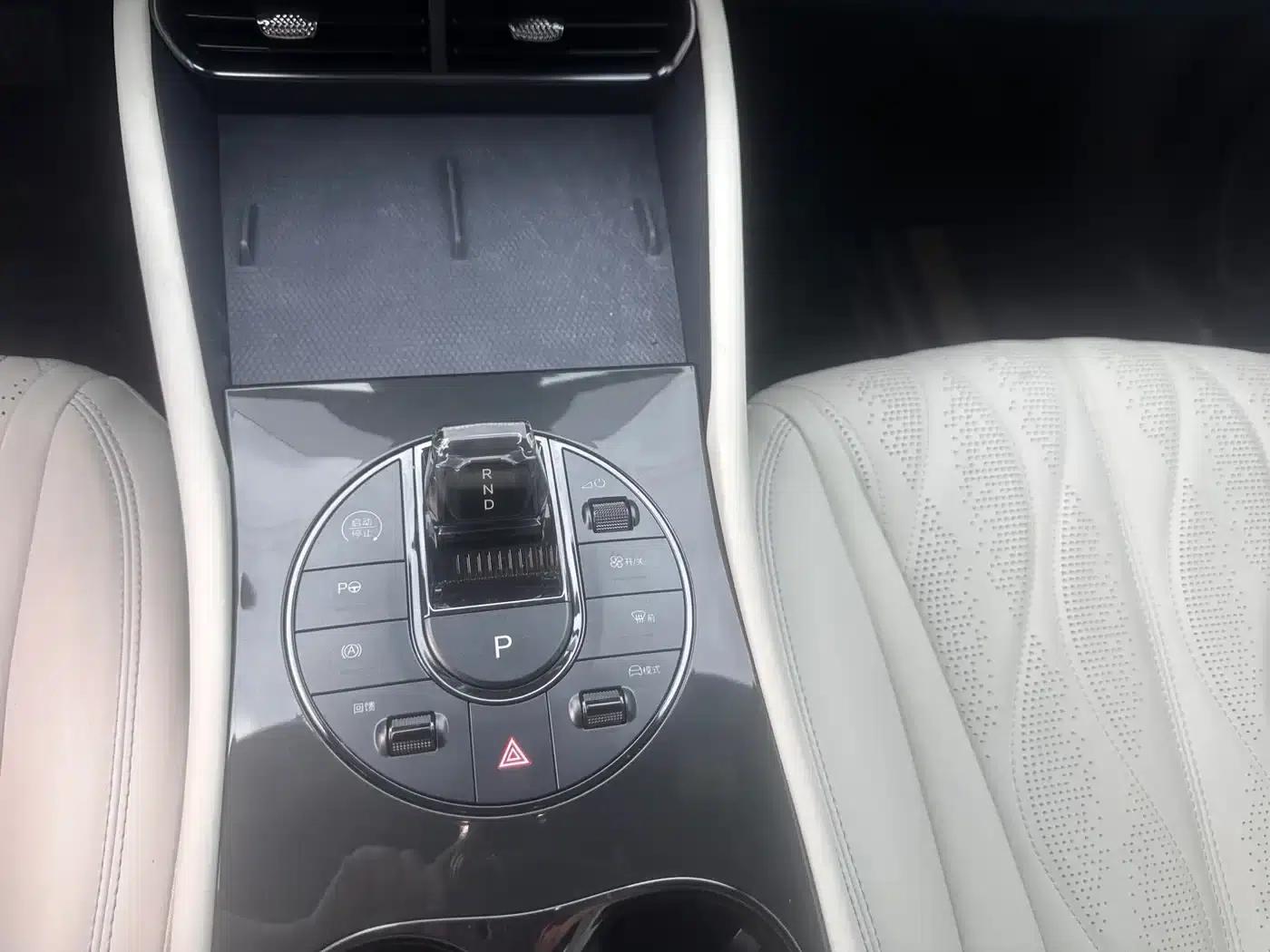 Seal 06GT 2025 505 Wave Edition — миниатюра 7
